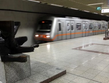 Δωρεάν μετακίνηση των ενστόλων με τα Μέσα Μαζικής Μεταφοράς